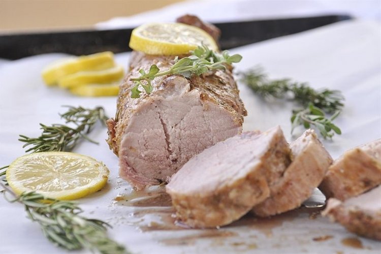 15 аппетитных рецептов свиного мяса в духовке