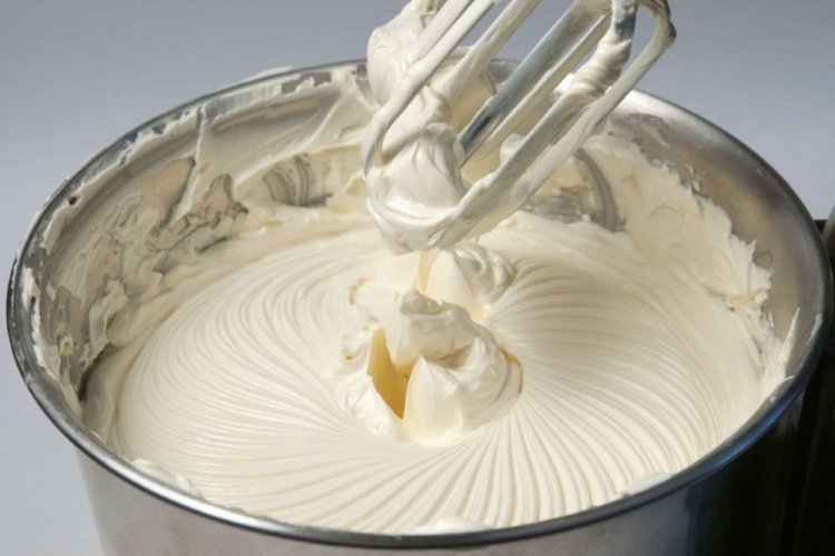 20 превосходных рецептов крема из заварного молока для торта