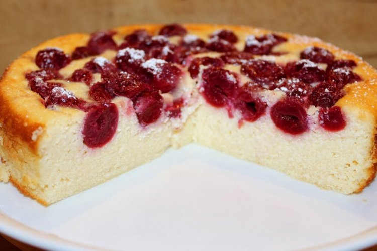 15 удивительных рецептов пирога с творогом и вишней